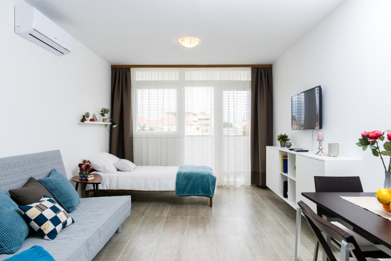 Studio Apartment Romana สปลิท ภายนอก รูปภาพ